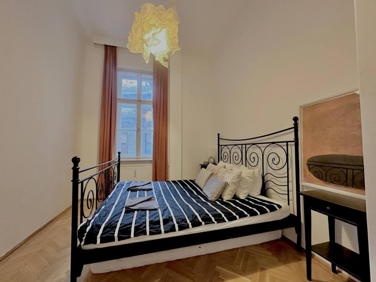 בודפשט Danube View Apartment In Center-Prime Location מראה חיצוני תמונה